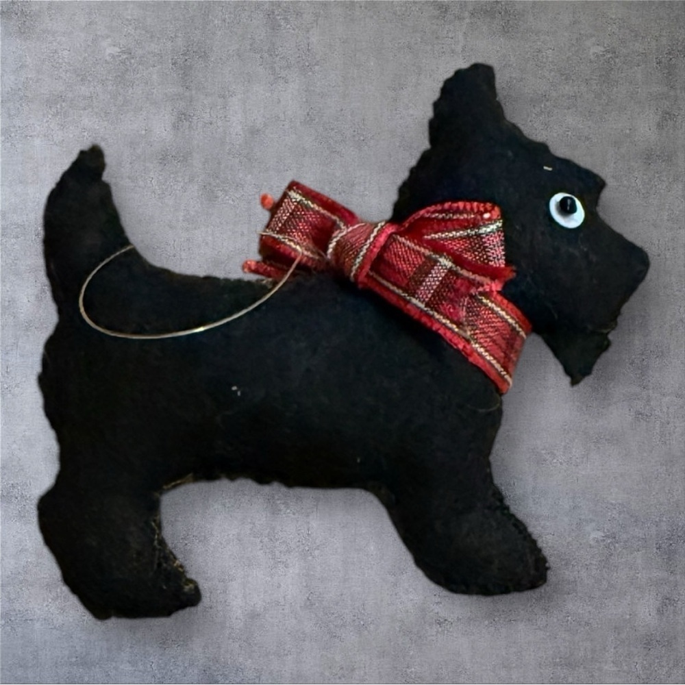 Vintage Handmade Scottish Terrier Ornament